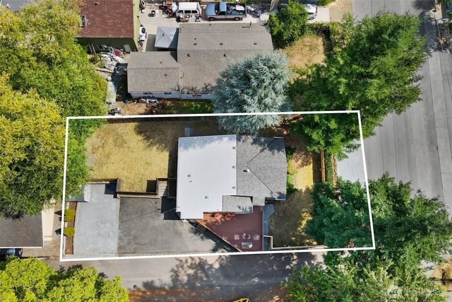 3830 NE 123rd Street, Seattle, WA 98125