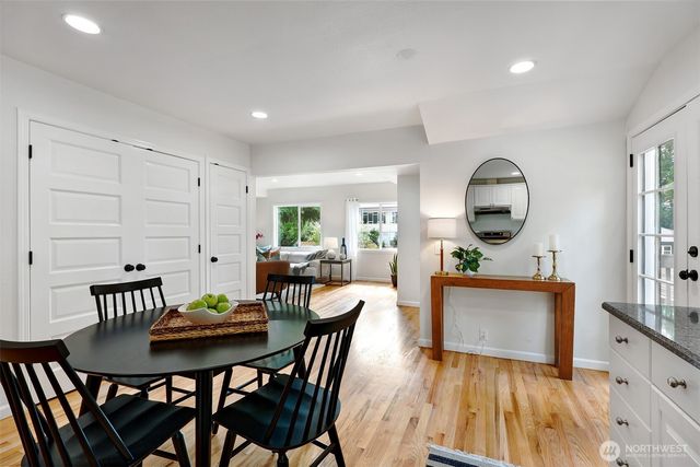 3830 NE 123rd Street, Seattle, WA 98125
