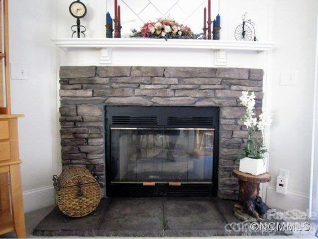 36 E Ponder Way, Weaverville, NC 28787