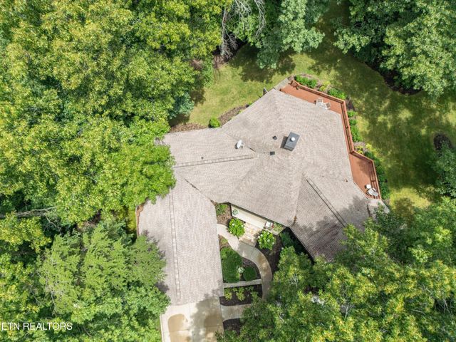 10 Berkeley, Crossville, TN 38558