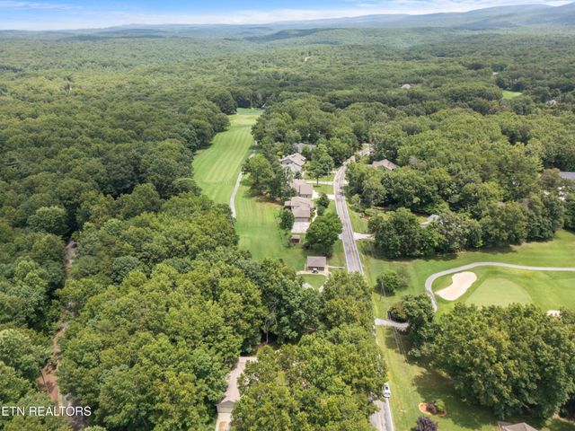 10 Berkeley, Crossville, TN 38558