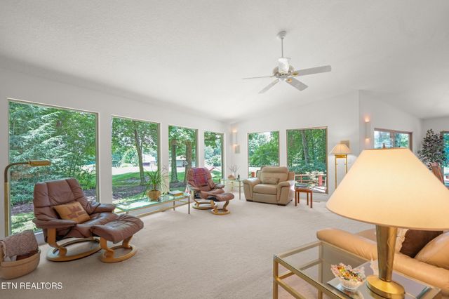 10 Berkeley, Crossville, TN 38558