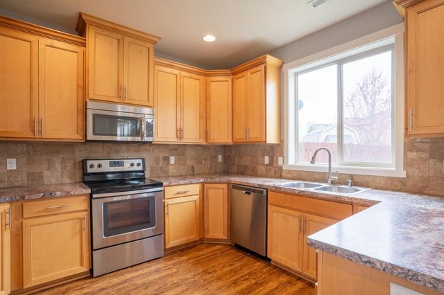 9005 W Silver St, Cheney, WA 99004