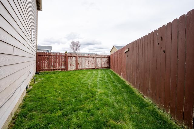 9005 W Silver St, Cheney, WA 99004