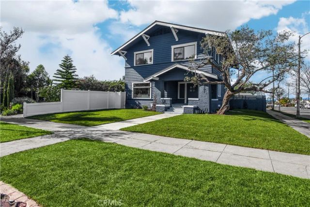 2301 9th, Los Angeles, CA 90018