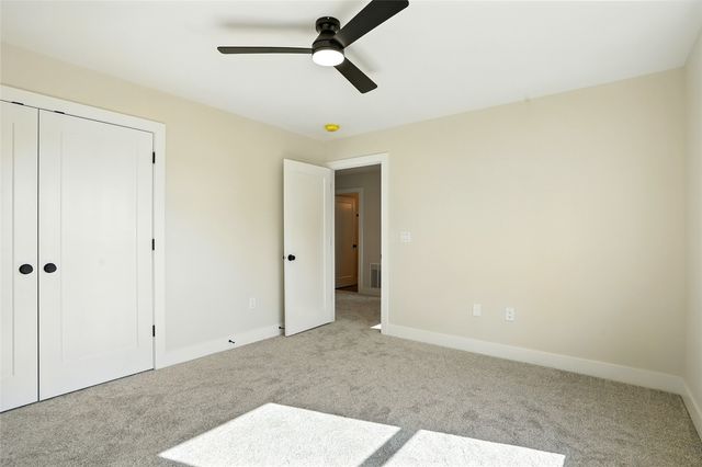 1700 Green Oak Pass, Tiffin, IA 52340