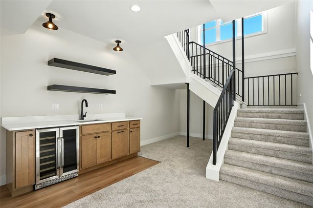 1700 Green Oak Pass, Tiffin, IA 52340