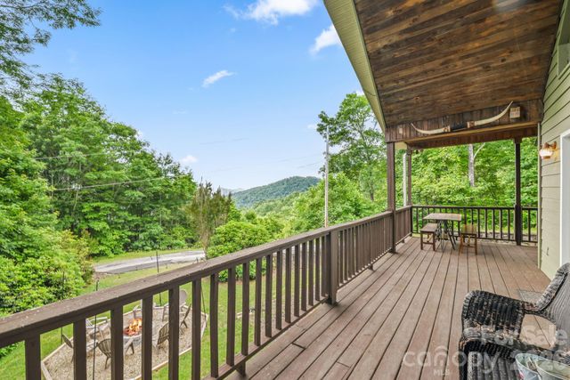 576 Grizzly Ridge, Bryson City, NC 28713