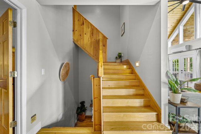 576 Grizzly Ridge, Bryson City, NC 28713
