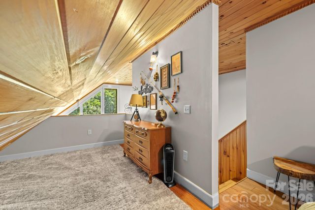 576 Grizzly Ridge, Bryson City, NC 28713