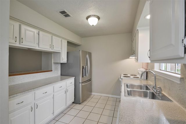 17547 Monsoon Court, Crosby, TX 77532