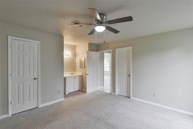 17547 Monsoon Court, Crosby, TX 77532