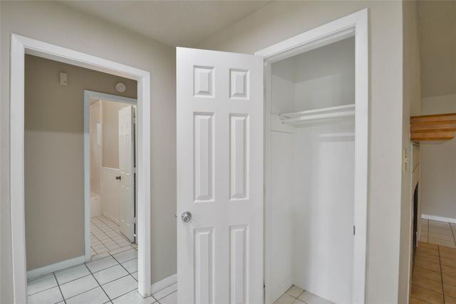 17547 Monsoon Court, Crosby, TX 77532