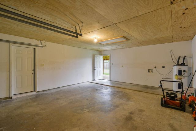 17547 Monsoon Court, Crosby, TX 77532