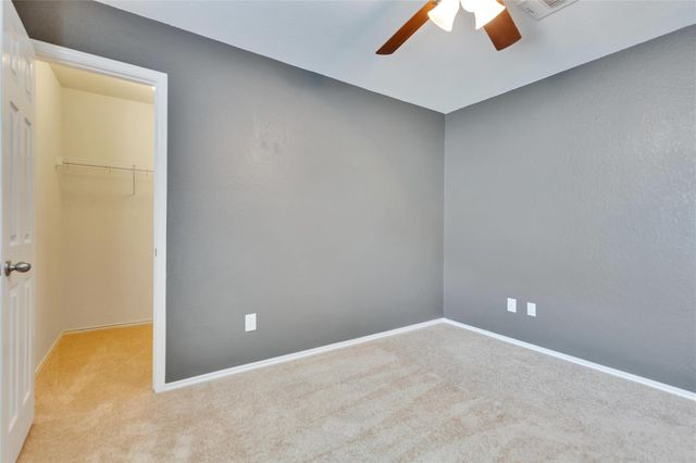 2212 Melissa Oaks LN, Austin, TX 78744