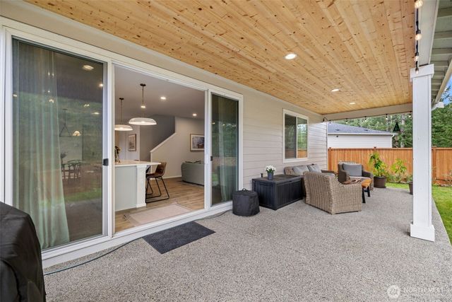 6460 Skipper Lane SE, Port Orchard, WA 98367