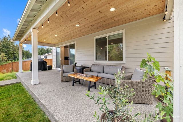 6460 Skipper Lane SE, Port Orchard, WA 98367