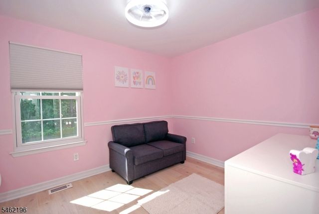 39 Susquehanna Trl, Branchburg Twp., NJ 08876