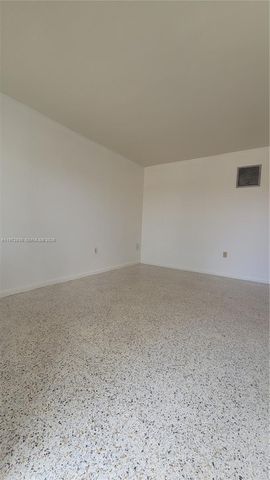 34 E 21st St 1, Hialeah, FL 33010