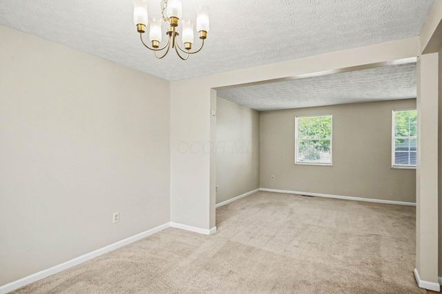 6378 Barnside Drive, Canal Winchester, OH 43110