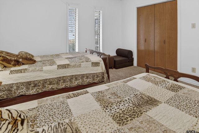 520 Rs County Road 3445, Emory, TX 75440