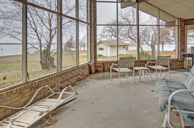 520 Rs County Road 3445, Emory, TX 75440