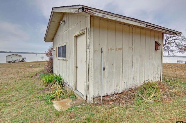 520 Rs County Road 3445, Emory, TX 75440