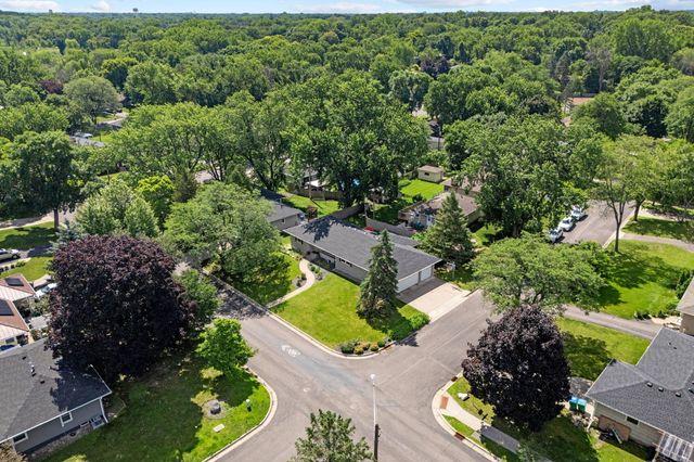 9435 W 14th Street, Saint Louis Park, MN 55426