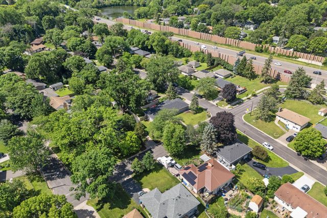 9435 W 14th Street, Saint Louis Park, MN 55426