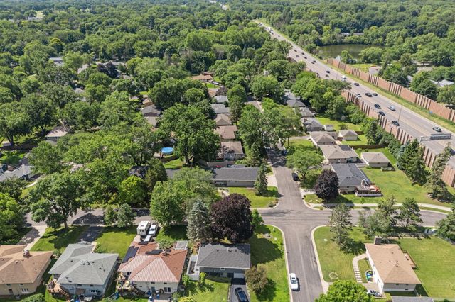 9435 W 14th Street, Saint Louis Park, MN 55426