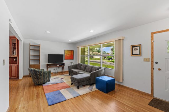 9435 W 14th Street, Saint Louis Park, MN 55426