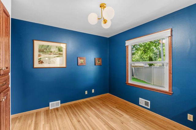 9435 W 14th Street, Saint Louis Park, MN 55426