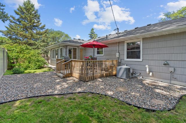9435 W 14th Street, Saint Louis Park, MN 55426