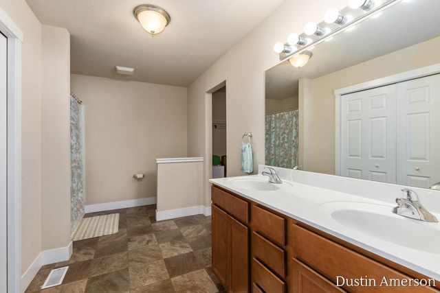 3269 Mesa Verde Court Se, City Of Kentwood, MI 49512
