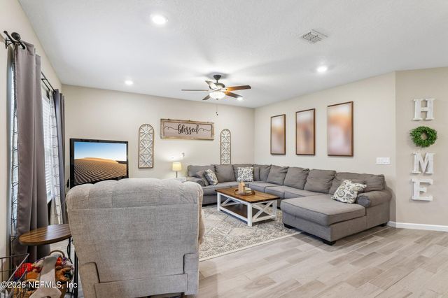 10309 PAVNES CREEK Drive, Jacksonville, FL 32222