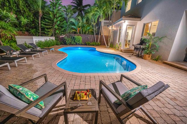 3315 NE 17th Street, Fort Lauderdale, FL 33305