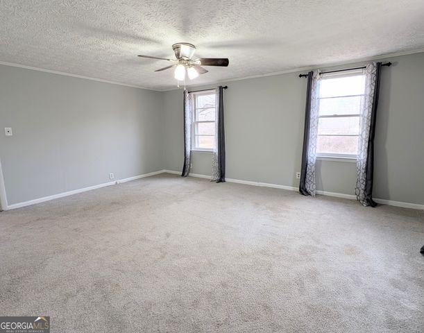 56 Hudgen Road, Newnan, GA 30265