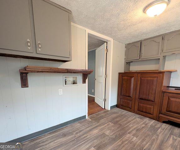 56 Hudgen Road, Newnan, GA 30265