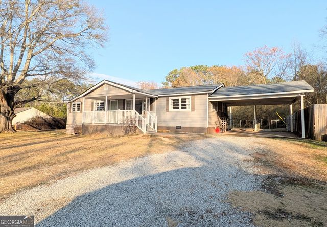 56 Hudgen Road, Newnan, GA 30265