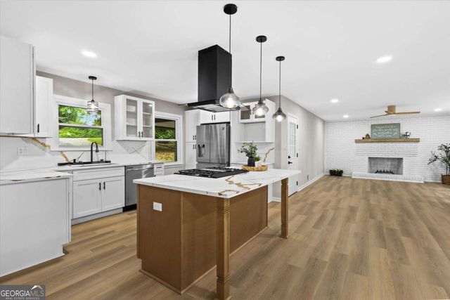 1720 Starlight Drive, Marietta, GA 30062