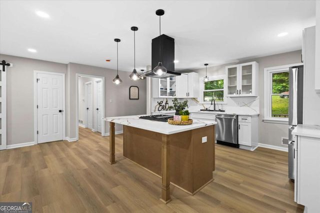1720 Starlight Drive, Marietta, GA 30062