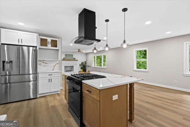 1720 Starlight Drive, Marietta, GA 30062
