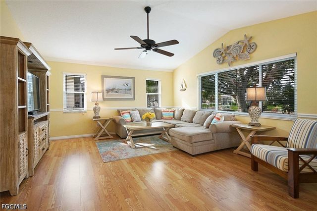 4138 SW 5th AVE, Cape Coral, FL 33914