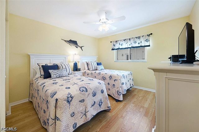 4138 SW 5th AVE, Cape Coral, FL 33914