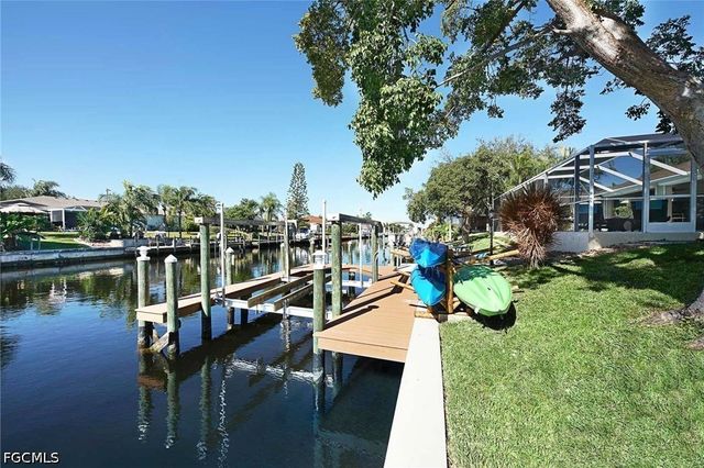 4138 SW 5th AVE, Cape Coral, FL 33914
