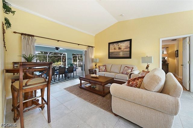 4138 SW 5th AVE, Cape Coral, FL 33914
