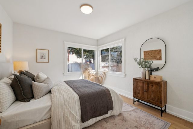 5500 Laverne Ave, Oakland, CA 94605