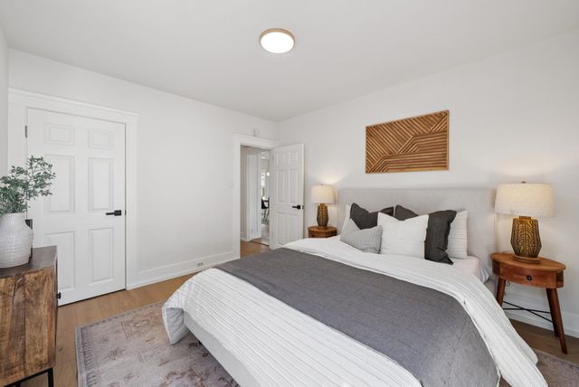 5500 Laverne Ave, Oakland, CA 94605