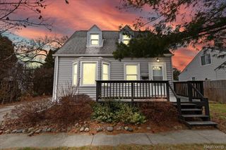 20708 Gaukler Street, St. Clair Shores, MI 48080