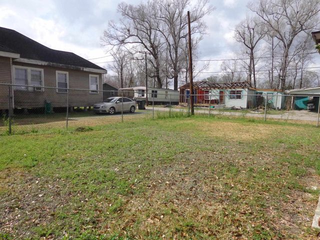 284 Carlos Street, Houma, LA 70364